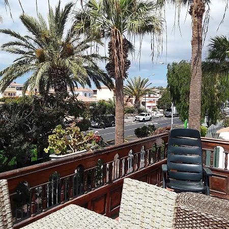 Maison Chayofita Tenerife * 코스타델실렌시오